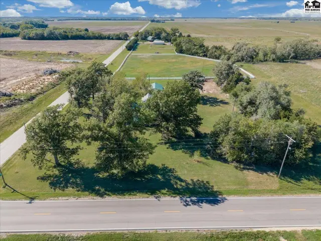 Photo of 10931 279th St West, Mount Hope, KS