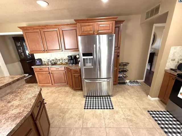 Photo of 109 N Lisa Cir, Medicine Lodge, KS