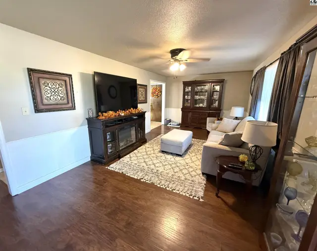 Photo of 109 N Lisa Cir, Medicine Lodge, KS