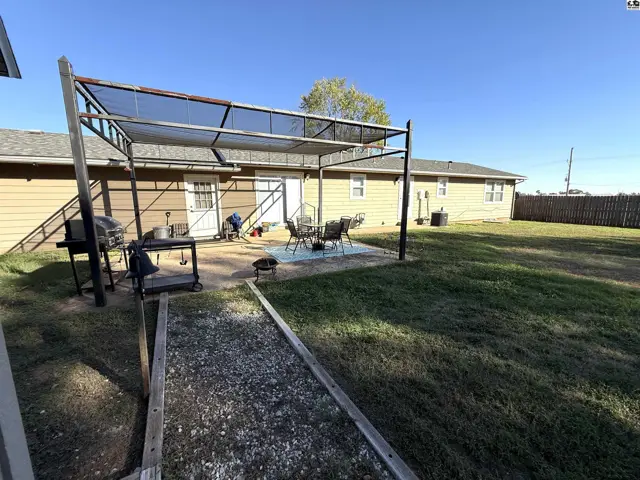Photo of 109 N Lisa Cir, Medicine Lodge, KS