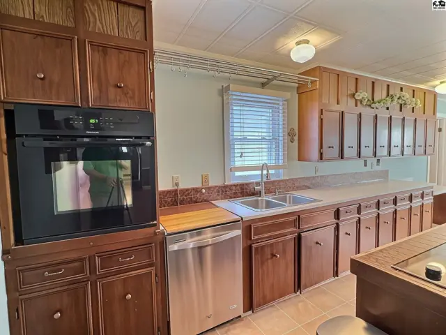 Photo of 509 W Chicago Ave, Colwich, KS