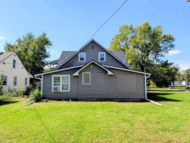 Photo of 311-313.5 S Hickory St, McPherson, KS