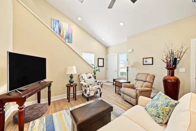 Photo of 2719 Tim Rogers Ln, Salina, KS
