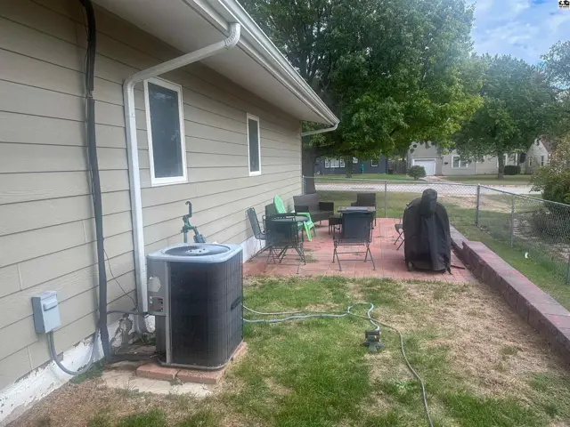 Photo of 923 Green St, Pratt, KS