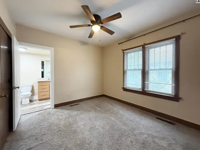 Photo of 517 W 14th Ave, Hutchinson, KS