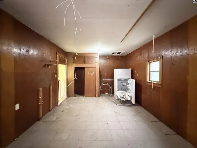 Photo of 517 W 14th Ave, Hutchinson, KS