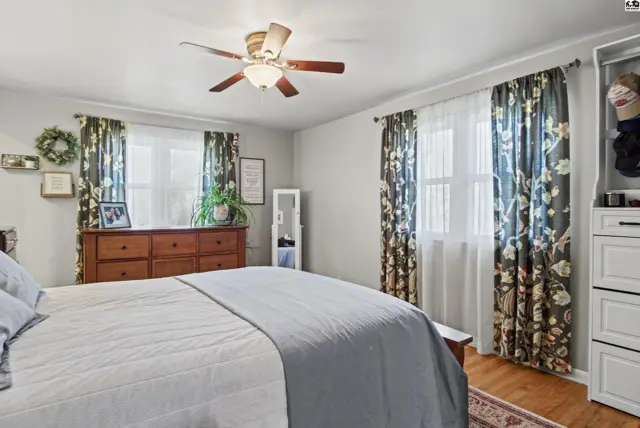 Photo of 613 W 8th St, Newton, KS