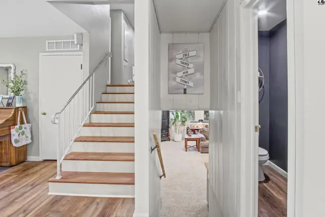 Photo of 613 W 8th St, Newton, KS