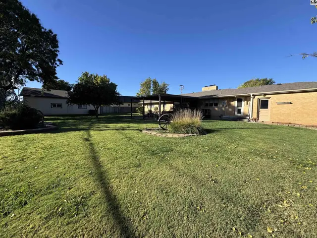 Photo of 410 S New St, Pratt, KS
