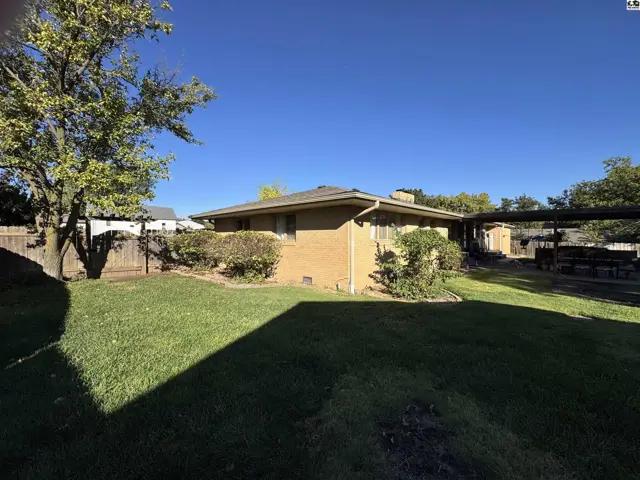 Photo of 410 S New St, Pratt, KS