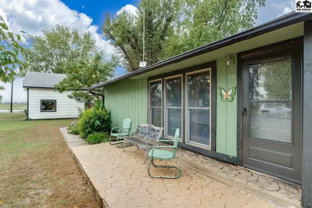 Photo of 331 S Collingwood St, Pretty Prairie, KS