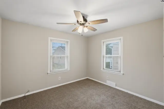 Photo of 202 W 25th Ave, Hutchinson, KS