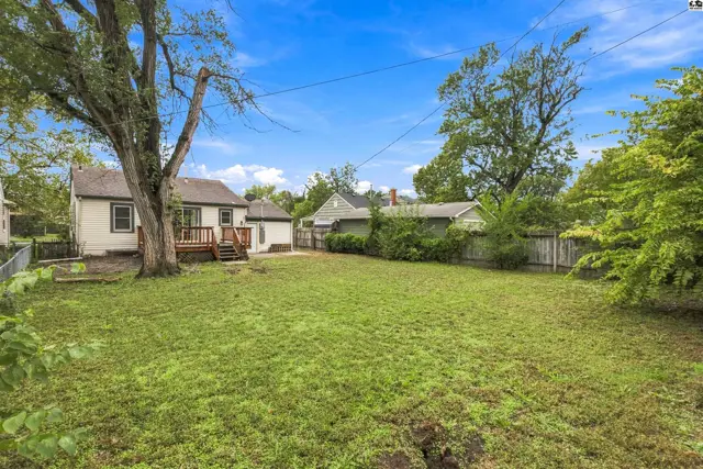Photo of 202 W 25th Ave, Hutchinson, KS