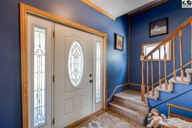 Photo of 621 W 13th Ave, Hutchinson, KS