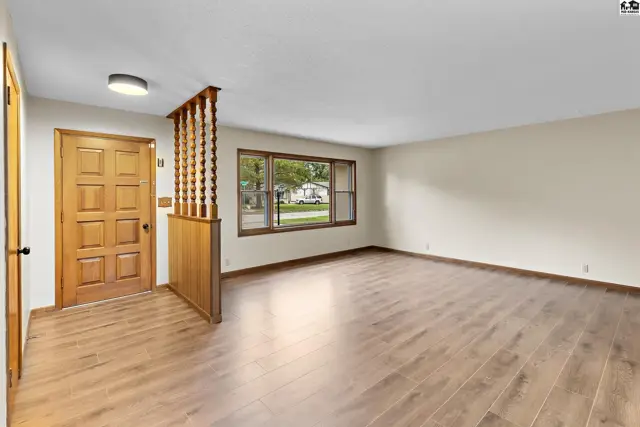 Photo of 621 E 32nd Terr, Hutchinson, KS