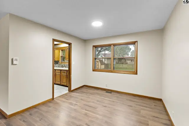 Photo of 621 E 32nd Terr, Hutchinson, KS