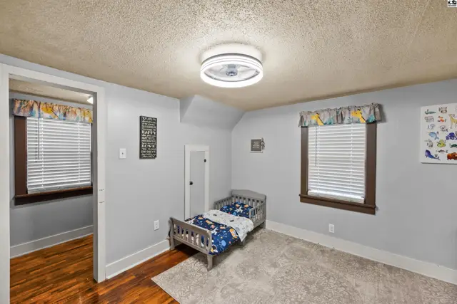 Photo of 628 Brookside Dr, Hutchinson, KS