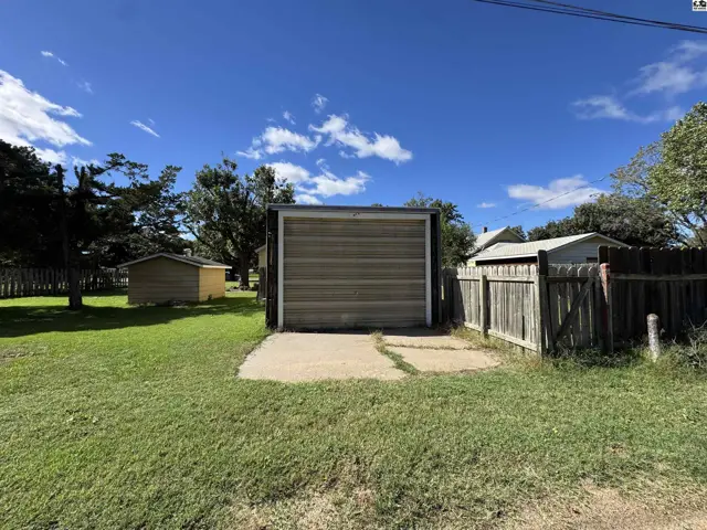 Photo of 307 Massachusetts Ave, Kinsley, KS