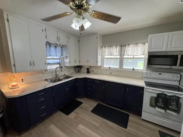 Photo of 307 Massachusetts Ave, Kinsley, KS