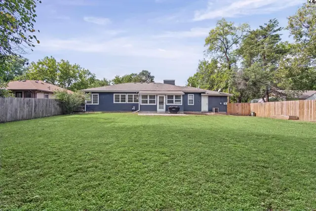 Photo of 401 S Grand Ave, McPherson, KS