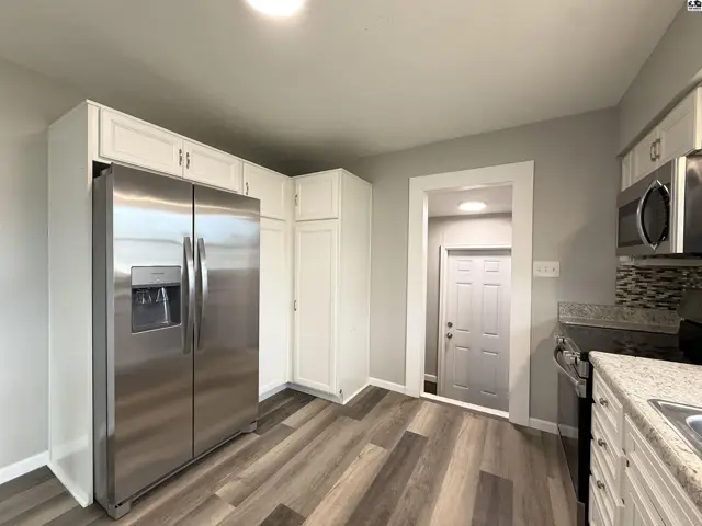 Photo of 9 Harvest Ln, Hutchinson, KS
