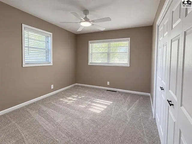 Photo of 1115 Eastmoor Dr, McPherson, KS