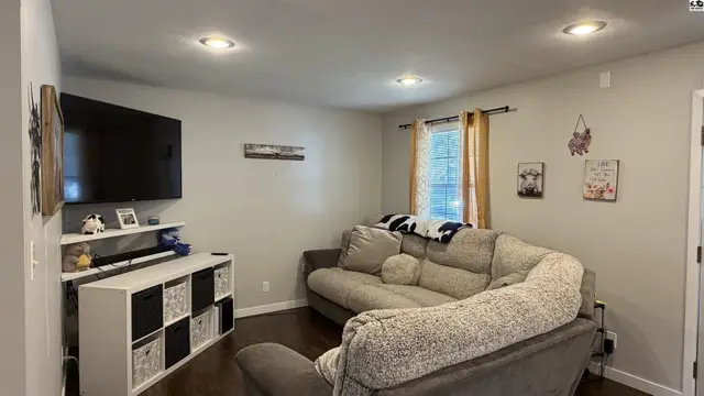 Photo of 821 Pine Ct, McPherson, KS