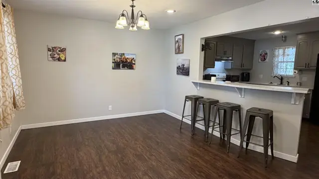 Photo of 821 Pine Ct, McPherson, KS