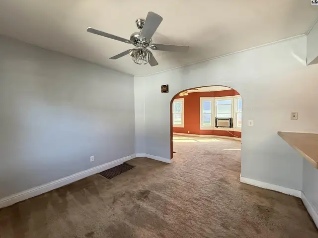 Photo of 221 Harrison St, Newton, KS