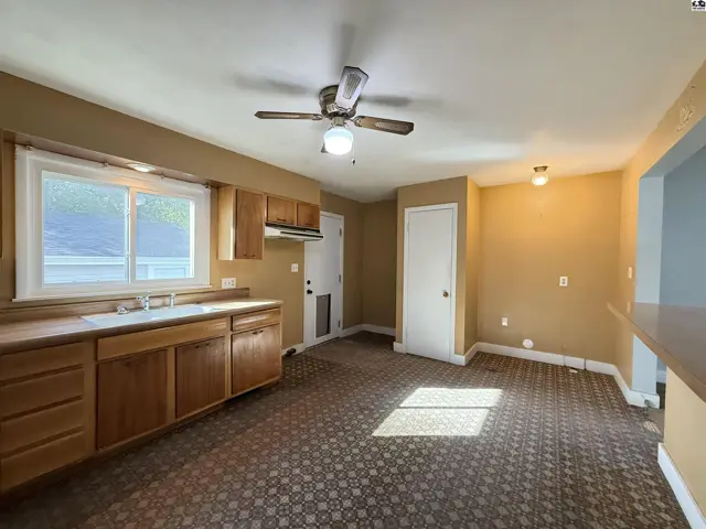 Photo of 221 Harrison St, Newton, KS