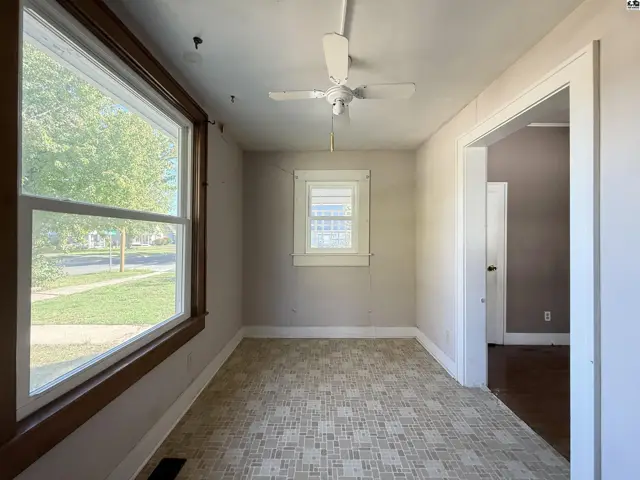 Photo of 221 Harrison St, Newton, KS