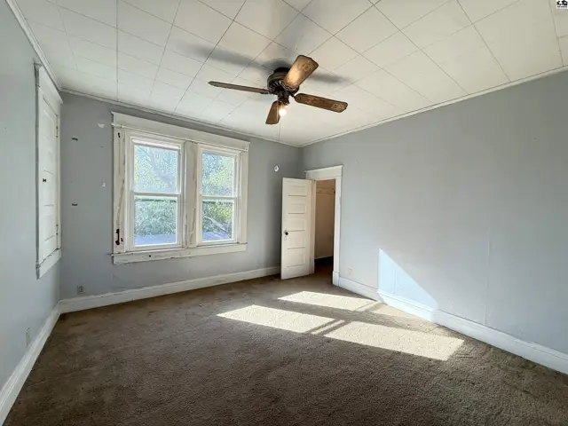 Photo of 221 Harrison St, Newton, KS