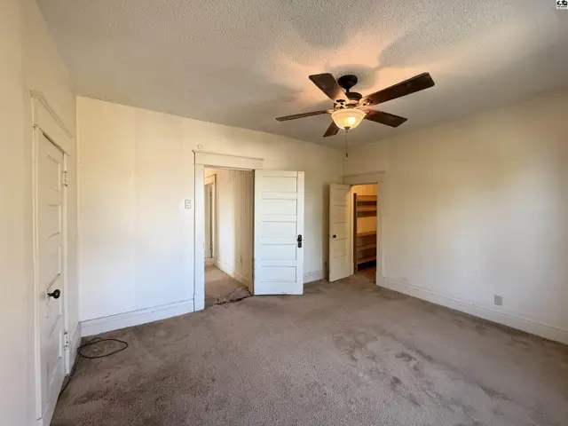 Photo of 221 Harrison St, Newton, KS