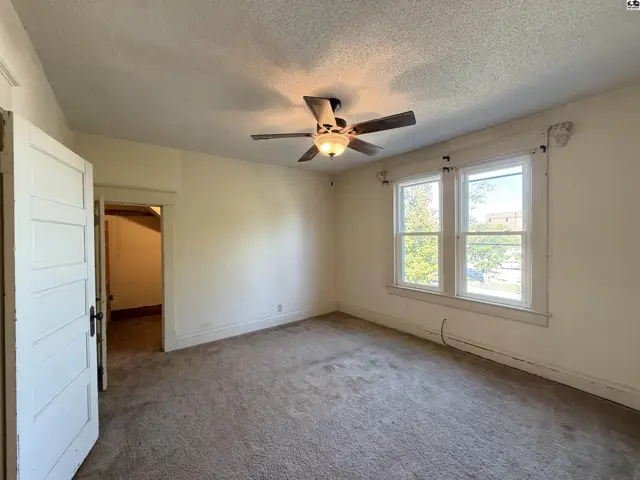 Photo of 221 Harrison St, Newton, KS