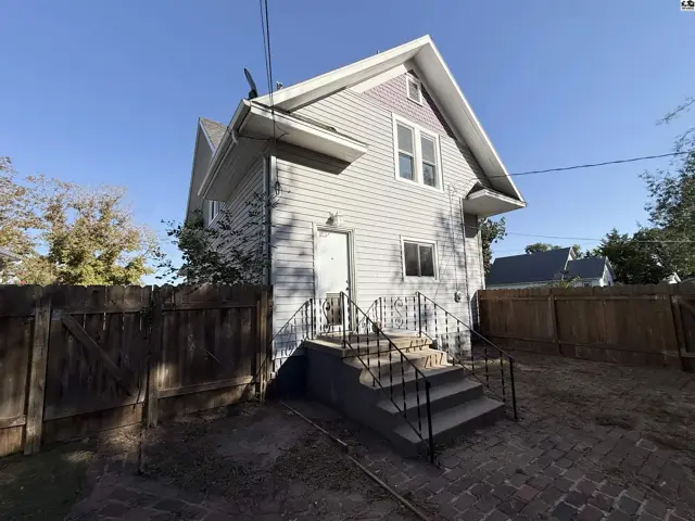 Photo of 221 Harrison St, Newton, KS