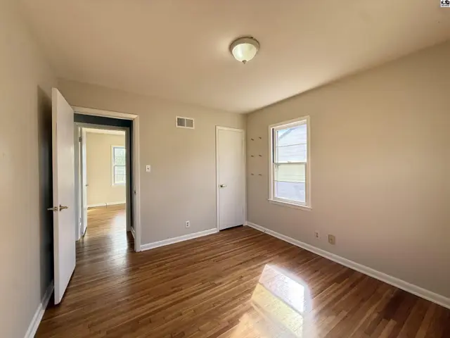 Photo of 1518 Dixie St, Hutchinson, KS