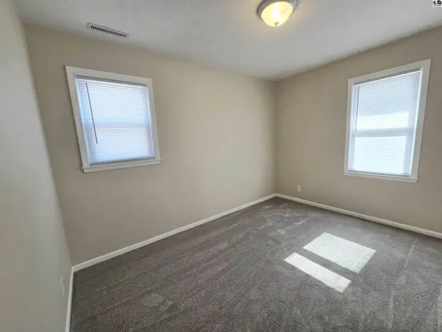 Photo of 1508 E 9th Ave, Hutchinson, KS