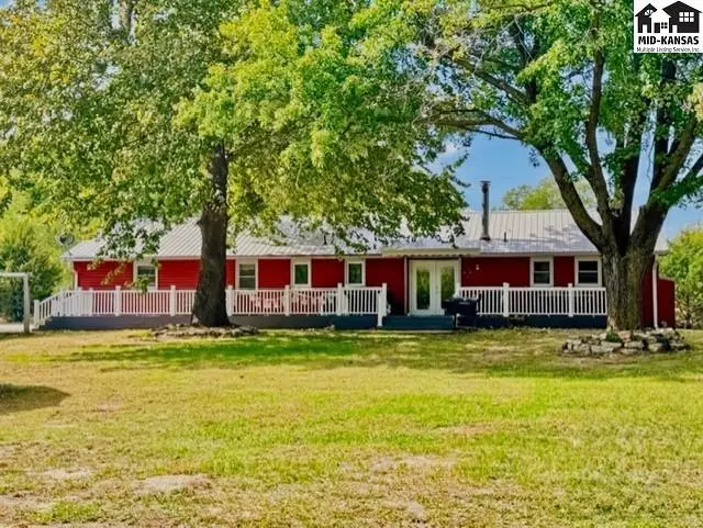 Photo of 7214 Valley Rd, Hutchinson, KS