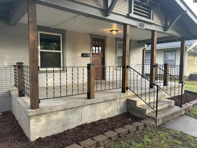 Photo of 818 N Maple St, McPherson, KS