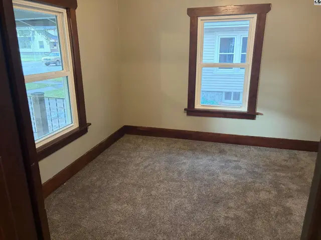 Photo of 818 N Maple St, McPherson, KS