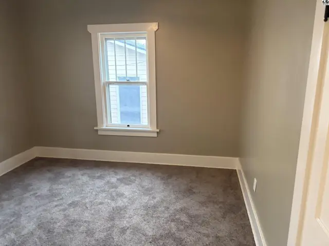 Photo of 818 N Maple St, McPherson, KS