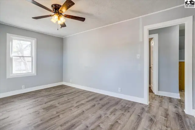 Photo of 529 E 10th Ave, Hutchinson, KS