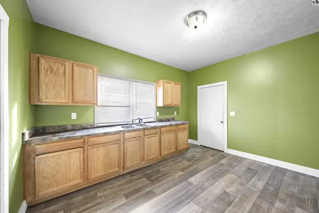 Photo of 317 Logan St., Hutchinson, KS