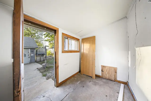 Photo of 317 Logan St., Hutchinson, KS