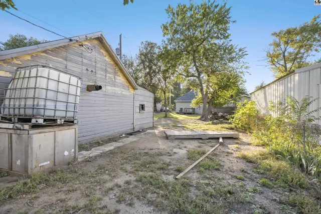 Photo of 317 Logan St., Hutchinson, KS