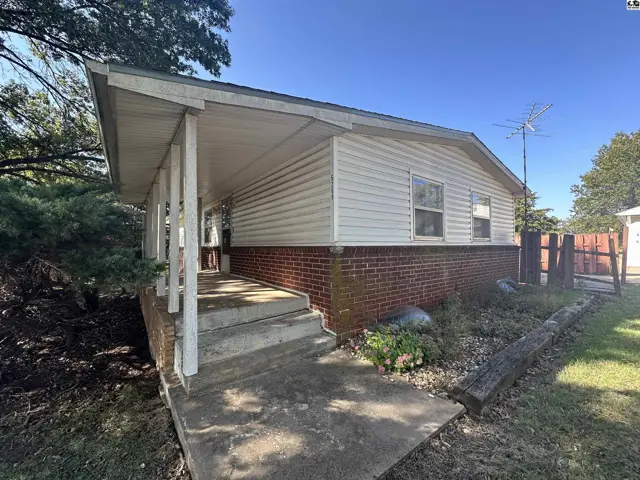Photo of 5208 W Pretty Prairie Rd, Pretty Prairie, KS