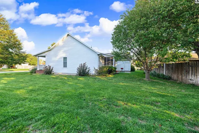Photo of 322 Cedar Circle, Lindsborg, KS