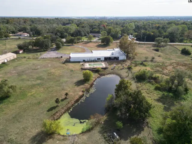 Photo of 2100 E 43rd Ave, Hutchinson, KS