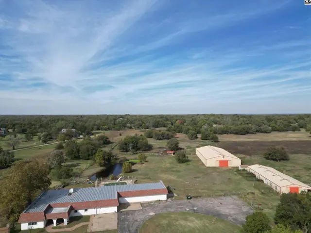 Photo of 2100 E 43rd Ave, Hutchinson, KS