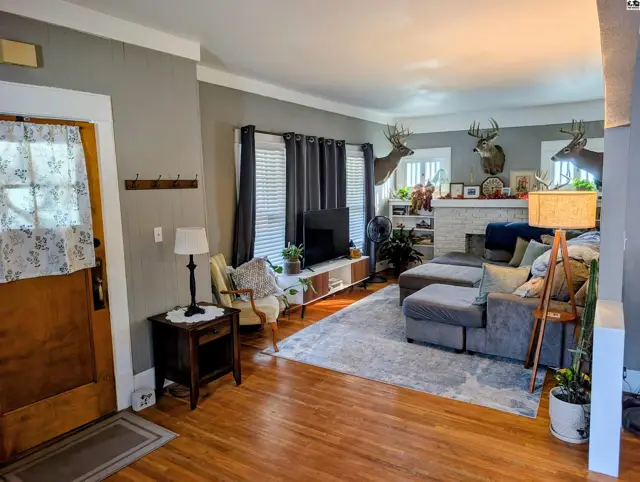 Photo of 423 E 11th Ave, Hutchinson, KS